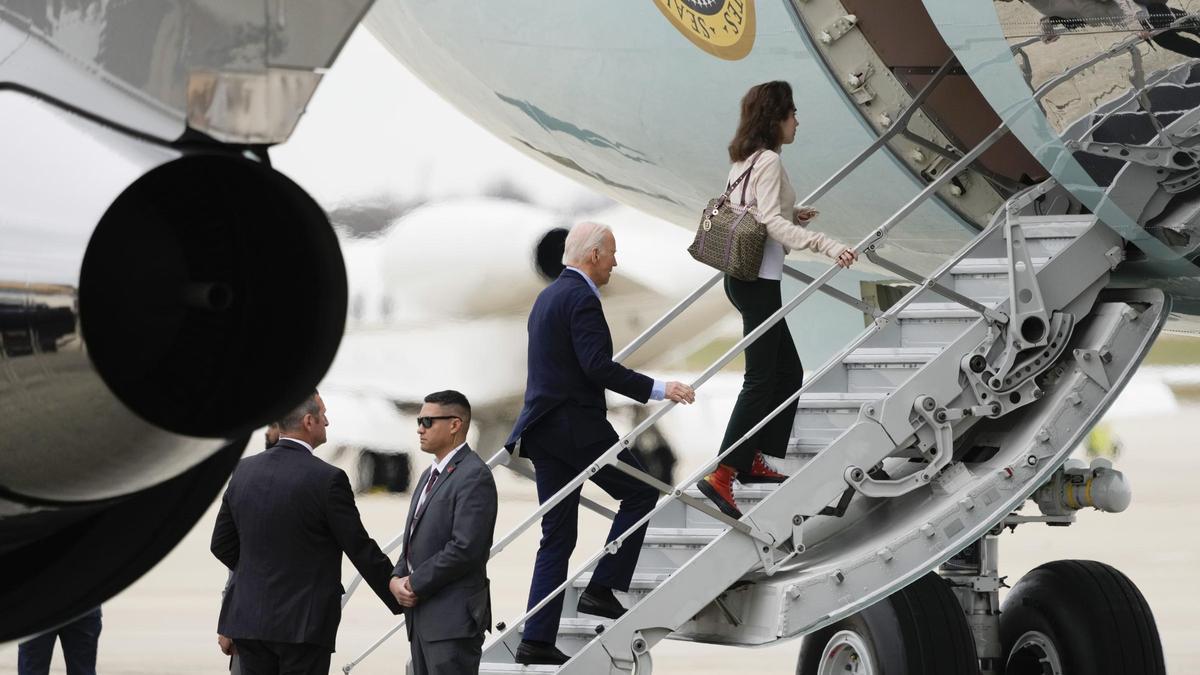 Biden se despide de Xi Jinping en la cumbre de la APEC en Lima en pleno auge de la influencia china en América Latina