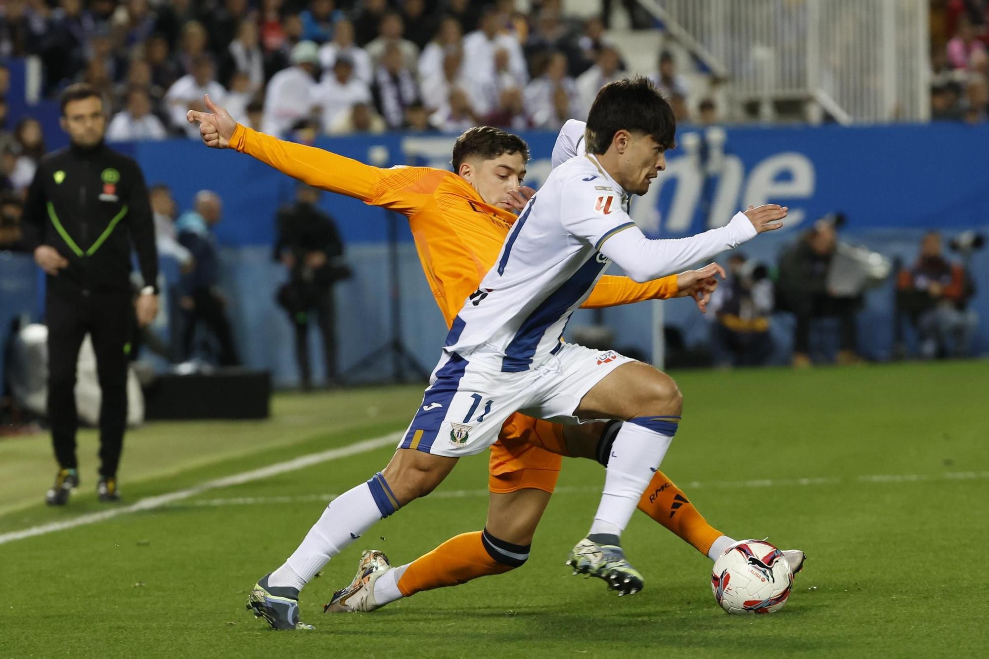 Mbappé lidera al Real Madrid en el descanso en Butarque (0-1)