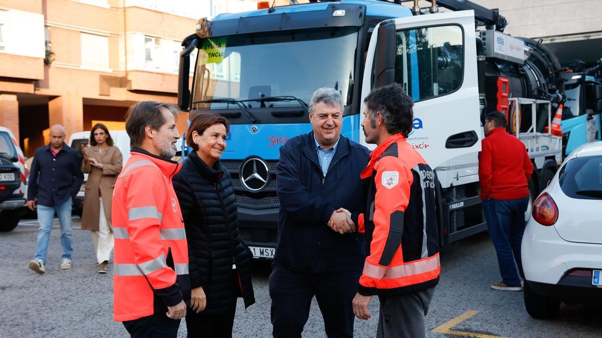 así está siendo la ayuda gijonesa para combatir los efectos de la DANA