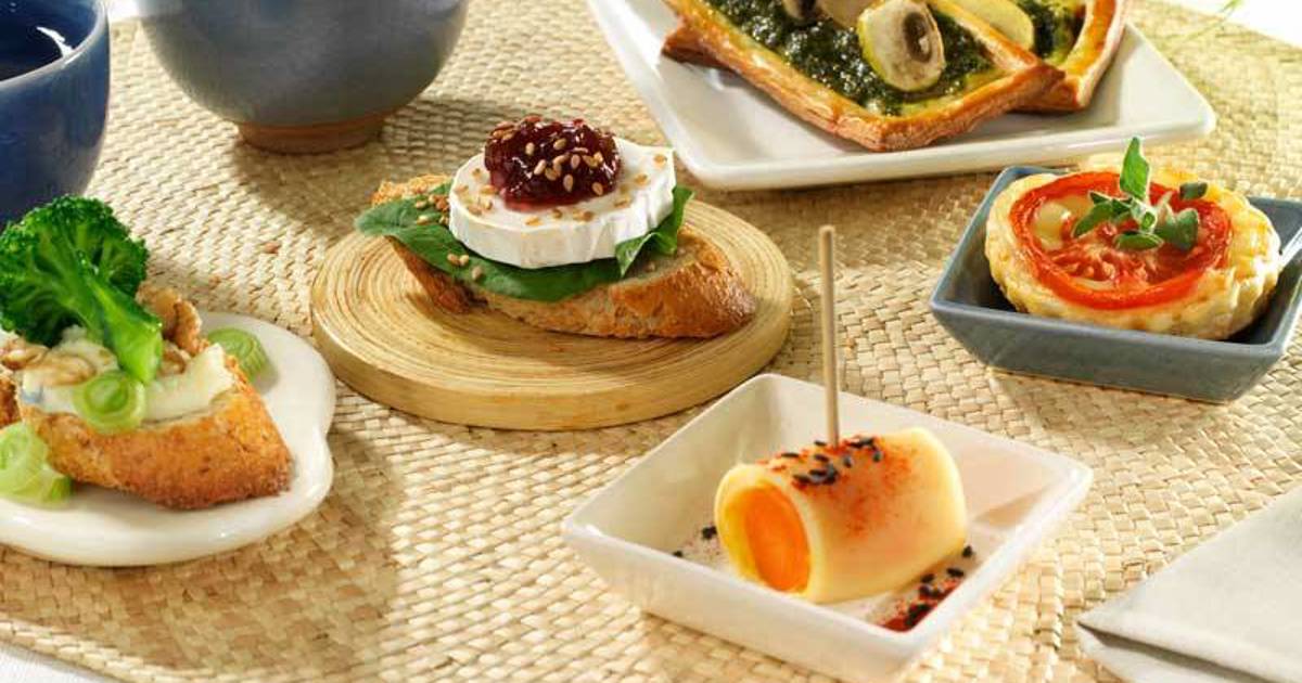 35 canapés y aperitivos para Navidad fáciles, ligeros y deliciosos