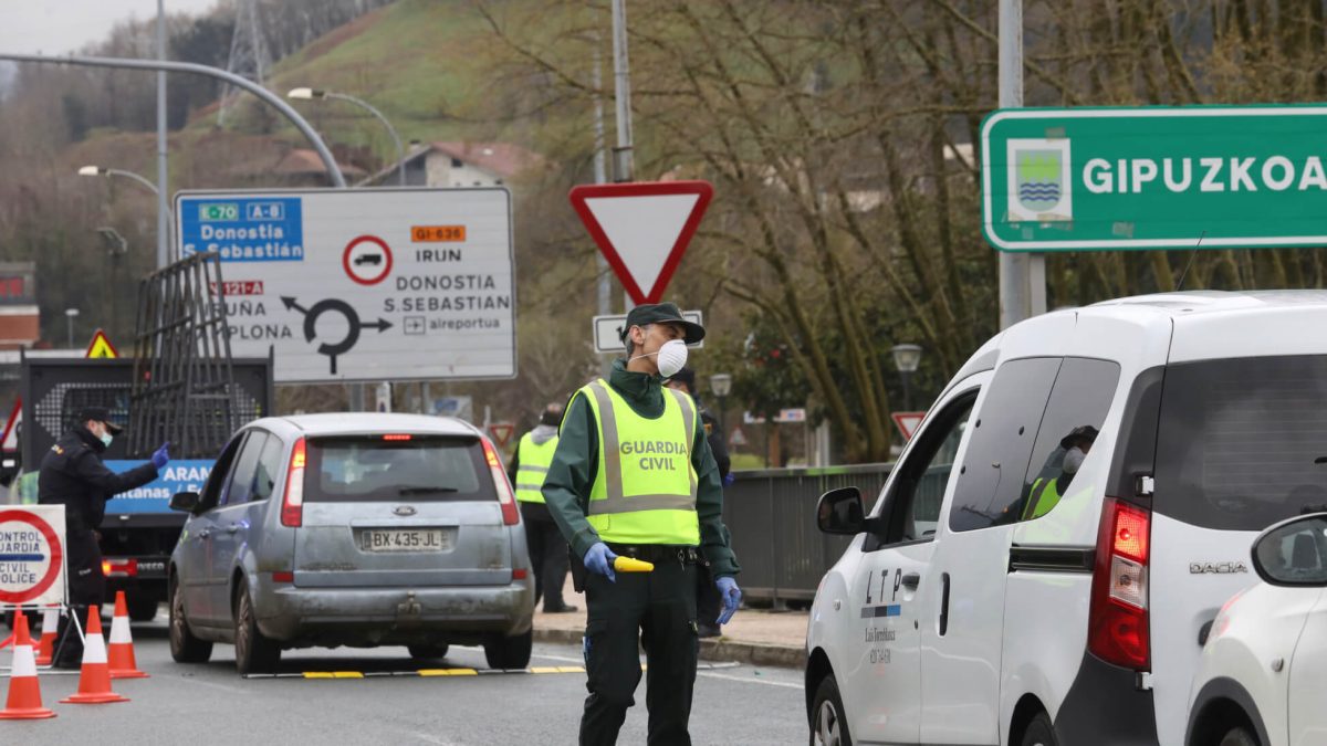 va un andaluz por el País Vasco… y alucina con lo que ve en la carretera