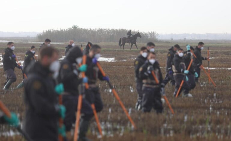 La búsqueda de desaparecidos por la DANA se centra en l’Albufera tras rebajar el agua al mínimo ecológico