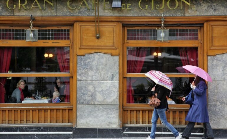 Ocho cafés centenarios de España, ¿quieres saber cuáles son los más icónicos?