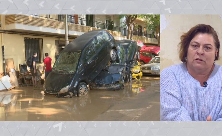 «Estamos muy abandonados», la denuncia de una vecina de Alfafar 15 días después de la DANA