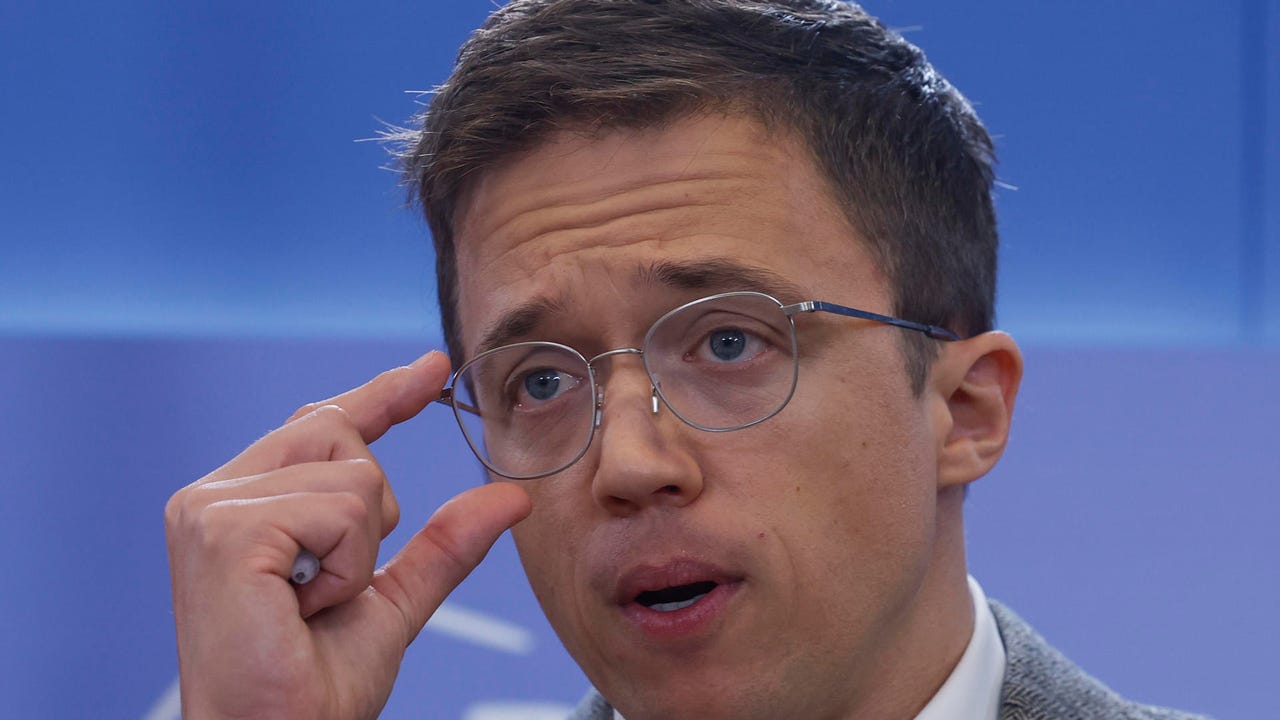 Errejón asegura que la denuncia de Elisa Mouliaá es «falsa» y pide declarar lo antes posible para «exponer la realidad de los hechos»