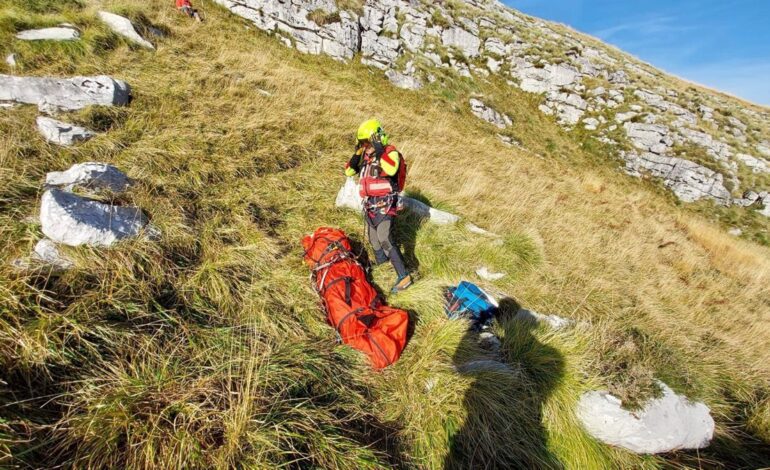 Evacuada en helicóptero una senderista de 49 años tras fracturarse un tobillo en San Roque de Riomiera