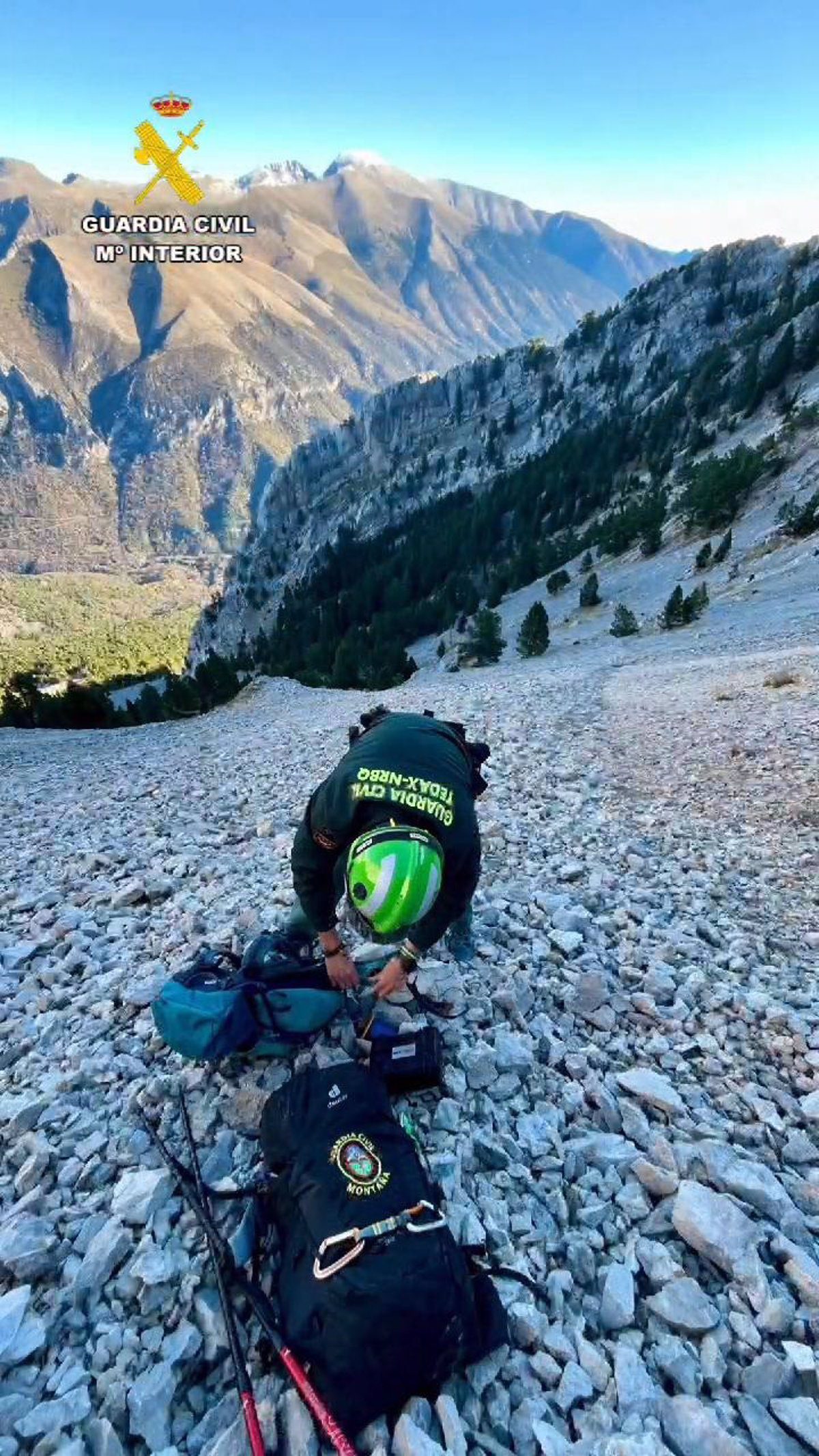 La Guardia Civil detona una granada de mano de la Guerra Civil en Laspuña (Huesca)