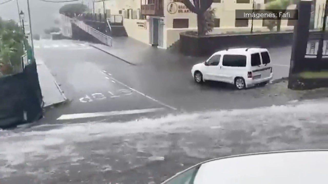 Las impactantes imágenes de la borrasca que inunda La Palma con lluvias torrenciales