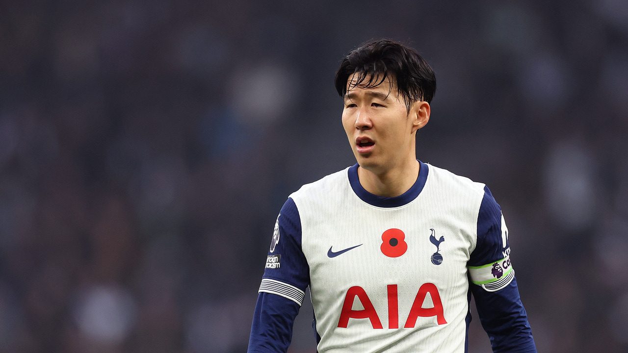 Dura sanción a un jugador del Tottenham por un comentario racista a su compañero Heung Min Son