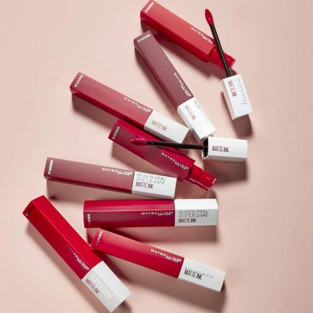 Barra de labios Maybelline New York SuperStay Matte Ink.