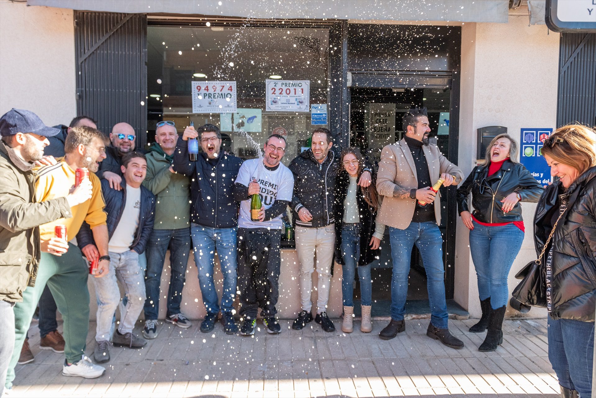 ¿Qué se hace con el dinero de la lotería? Esto es lo que dice Caixabank