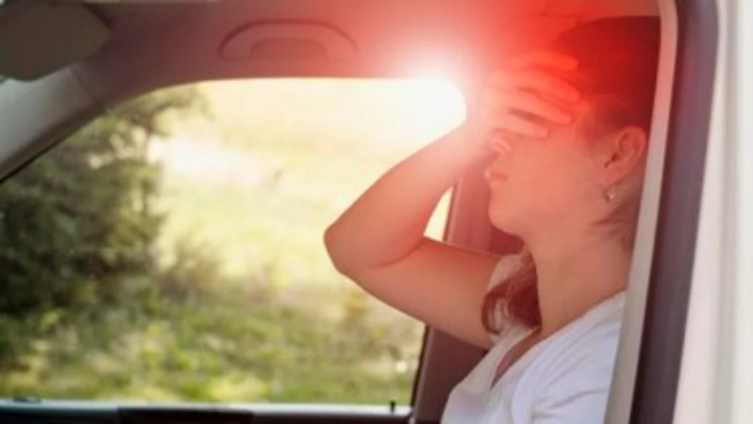 ¿Sufres mareos en el coche? Este truco viral puede ser la solución que necesitas