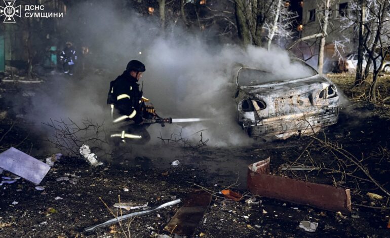 Al menos 11 muertos tras el ataque de Rusia a un edificio residencial en Ucrania