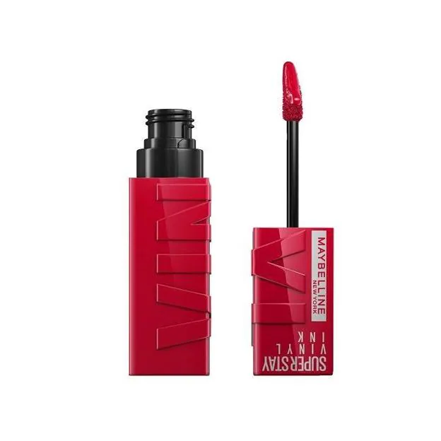 Lápiz labial líquido Maybelline New York en color rojo.