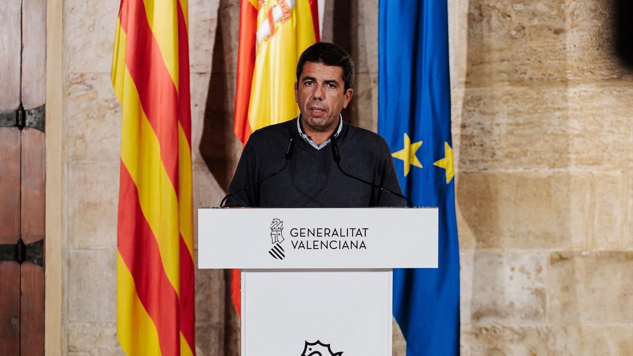 Carlos Mazón aplaza al viernes su comparecencia en Les Corts por la alerta roja por lluvias en Valencia