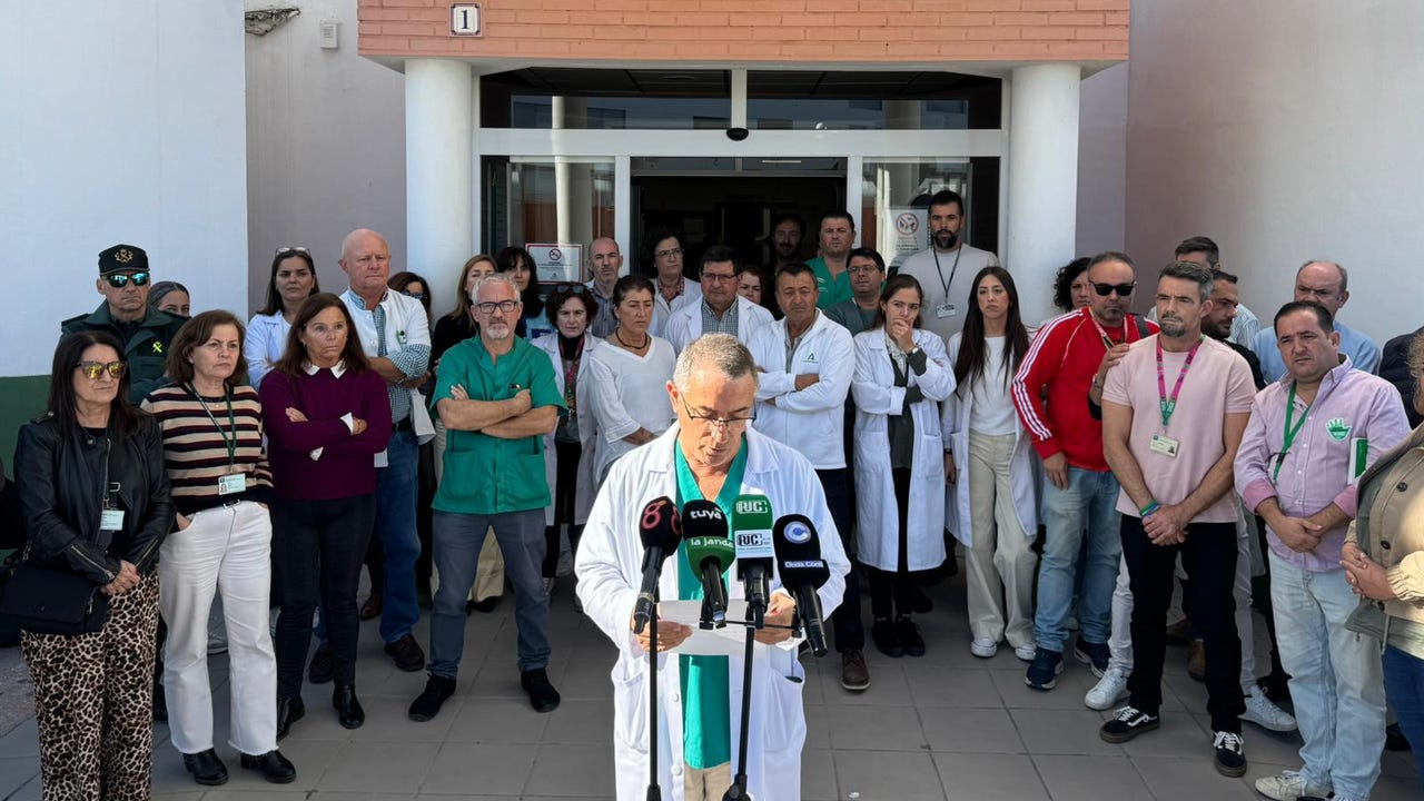 Cádiz clama contra las últimas agresiones a sanitarios, una de ellas con una barra de hierro