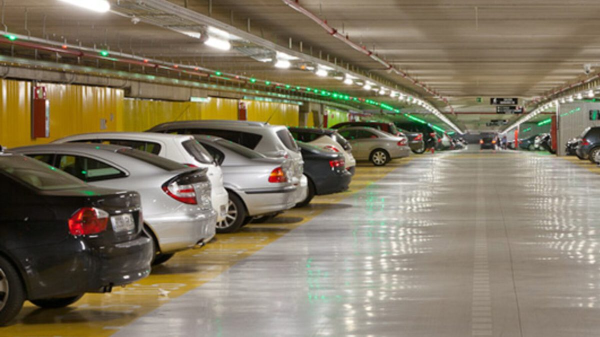 Iberdrola instala cargadores para 300 coches eléctricos en el aparcamiento para residentes más grande de Madrid