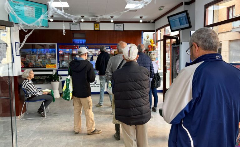 El sorteo de la Lotería de Navidad lleva la solidaridad desde Canarias hasta Catarroja