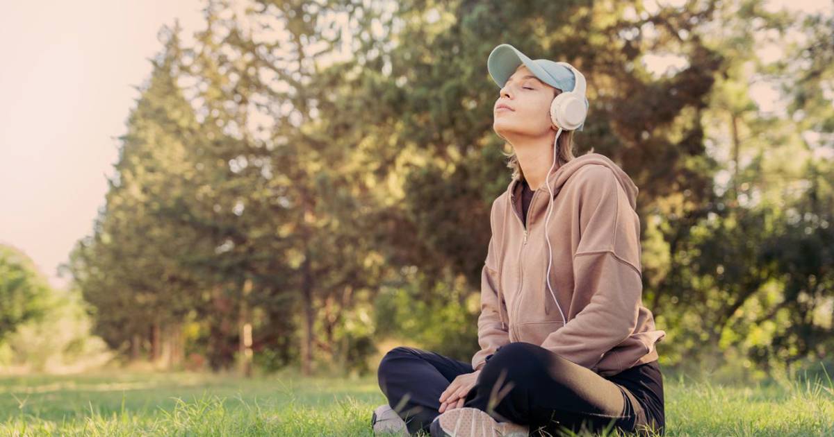 Yo practico el zen, me ayuda a mantener los pies en la tierra y a enfocarme en lo que realmente importa en la vida