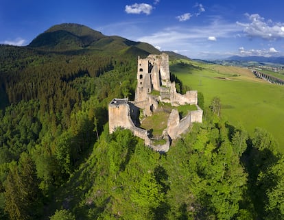 Castillo de Likavka, Eslovaquia. 