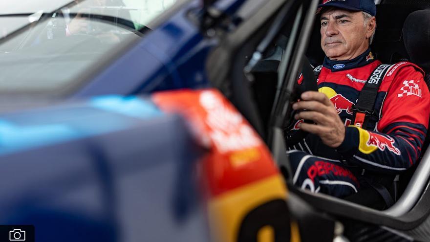 Carlos Sainz pone rumbo al Dakar