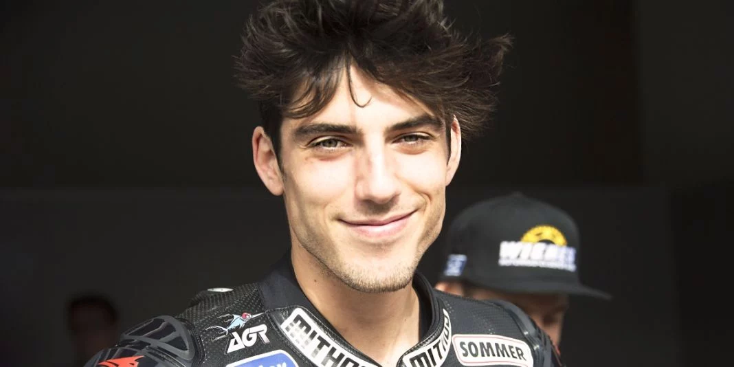 El viaje de 15 meses que cambió la vida de Axel Pons, piloto de Moto2