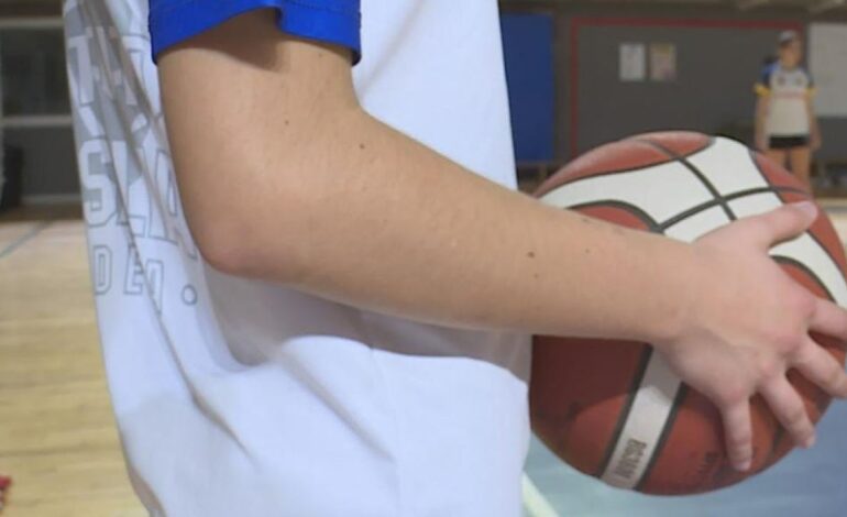 Muere de forma súbita un niño de 12 años tras desplomarse durante un entrenamiento en Avilés