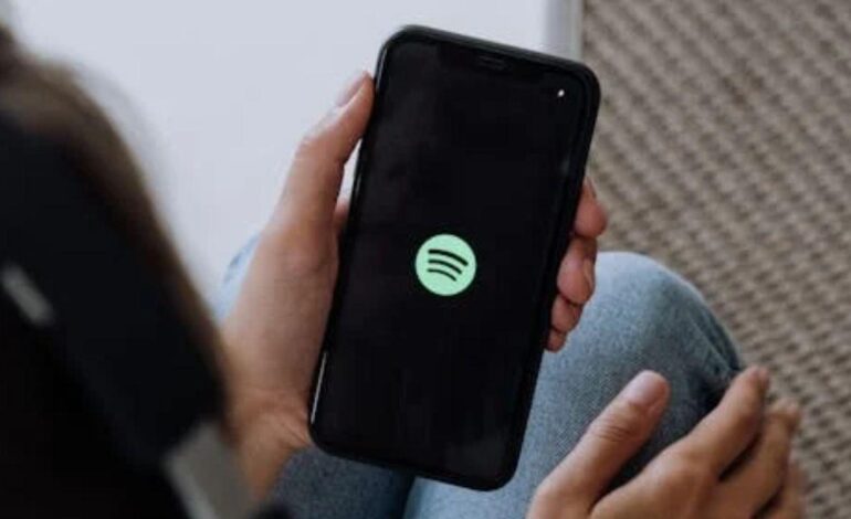 Spotify muestra contenido para adultos por error en su plataforma