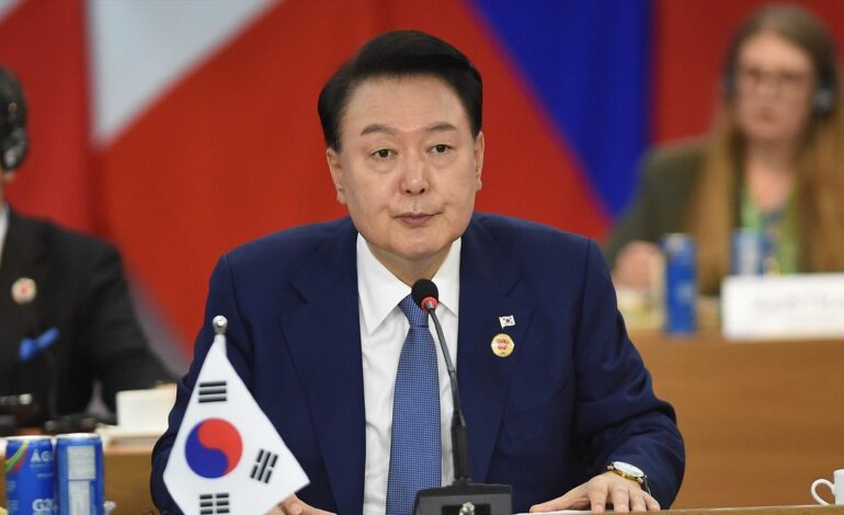 ¿Quién es Yoon Suk-yeol? El presidente de Corea del Sur que está en el ojo del huracán tras decretar la ley marcial