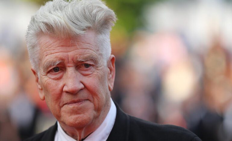 El aclamado director de cine David Lynch murió a los 78 años, anuncia su familia