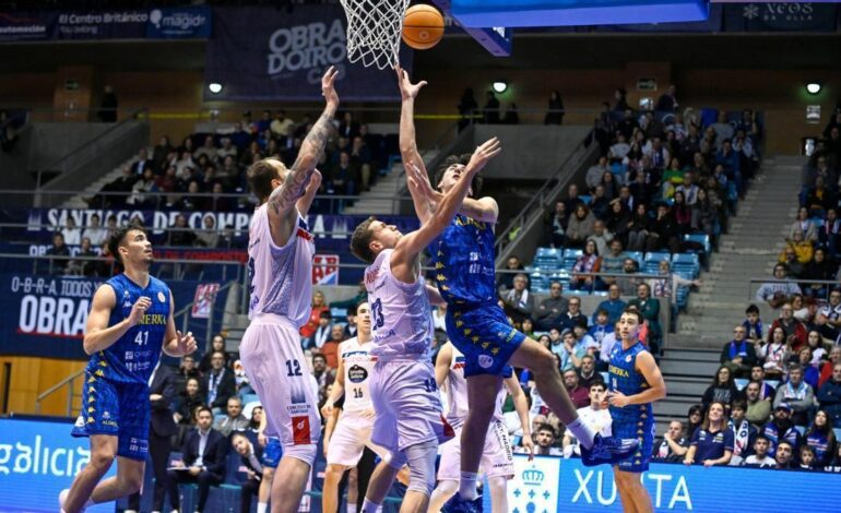 El Alimerka Oviedo Baloncesto emula al mito de Sísifo y cae en la cancha del Monbus Obradoiro (76-65)