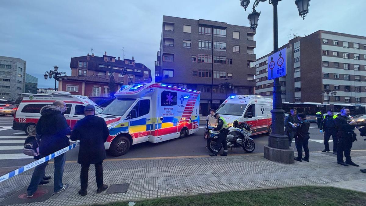 Atropello en Oviedo: tres menores de edad heridas tras ser arrolladas por un coche