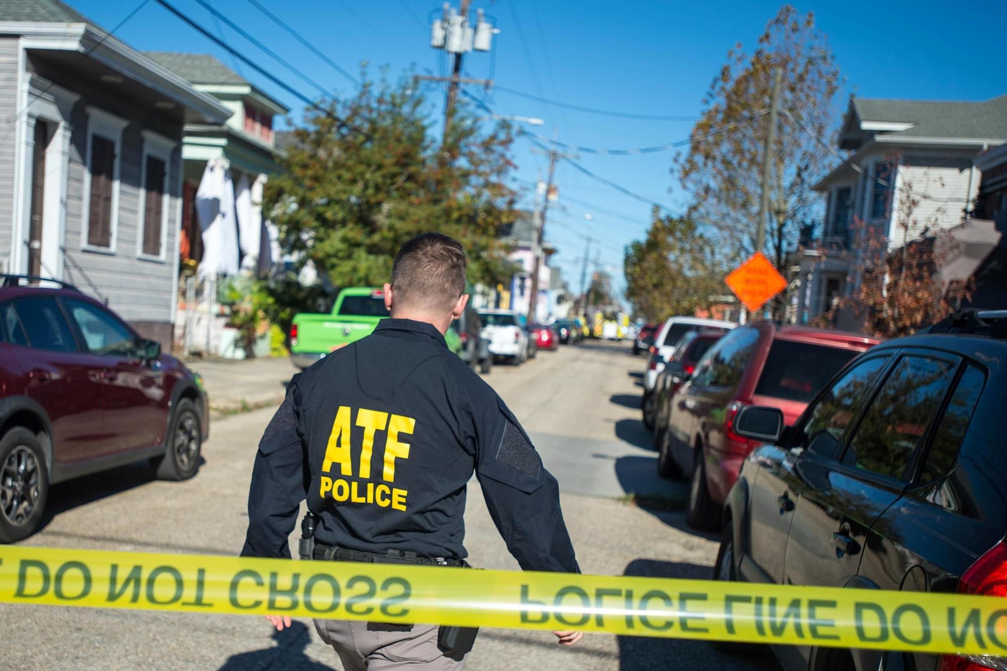 Un multitudinario accidente automovilístico en Nueva Orleans deja más de una decena de muertos