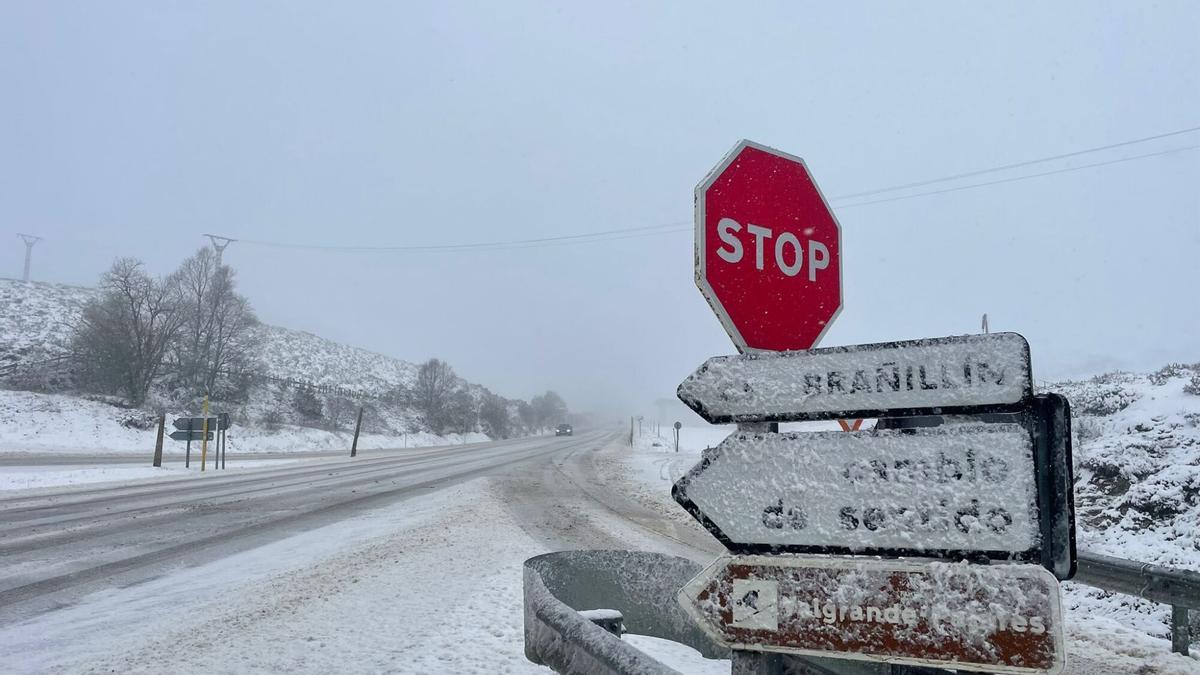 vuelven las lluvias y las cadenas son obligatorias en siete puertos de montaña