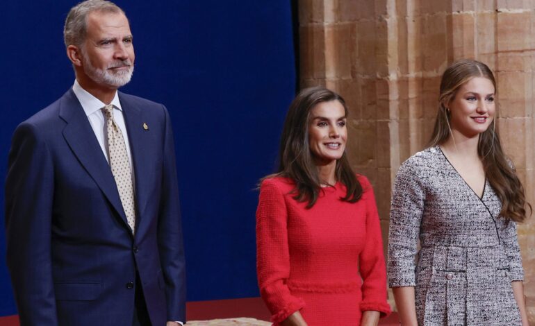 El regreso de la Familia Real: Pascua Militar con novedad y la despedida de Felipe y Letizia a la Princesa Leonor