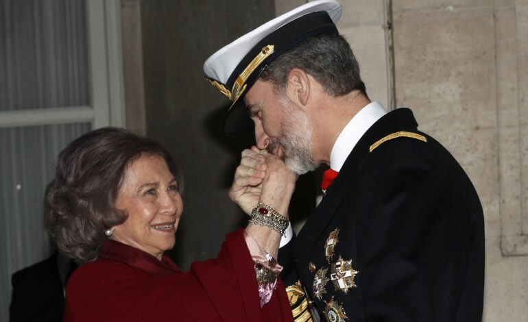 El Rey Felipe VI concede el Toisón de Oro a la Reina Sofía: las razones y el motivo por el que es una decisión histórica