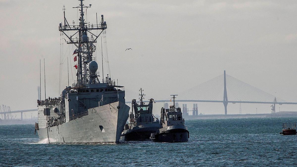 Localizados varios buques rusos en el mar de Alborán