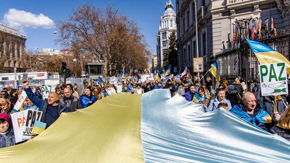 La diáspora ucraniana en España se reúne en un congreso para debatir sobre el retorno seguro y un futuro en la UE