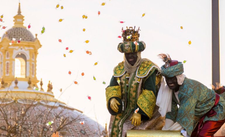 Los Reyes Magos no van a fallar a su cita, ¡llueva lo que llueva!