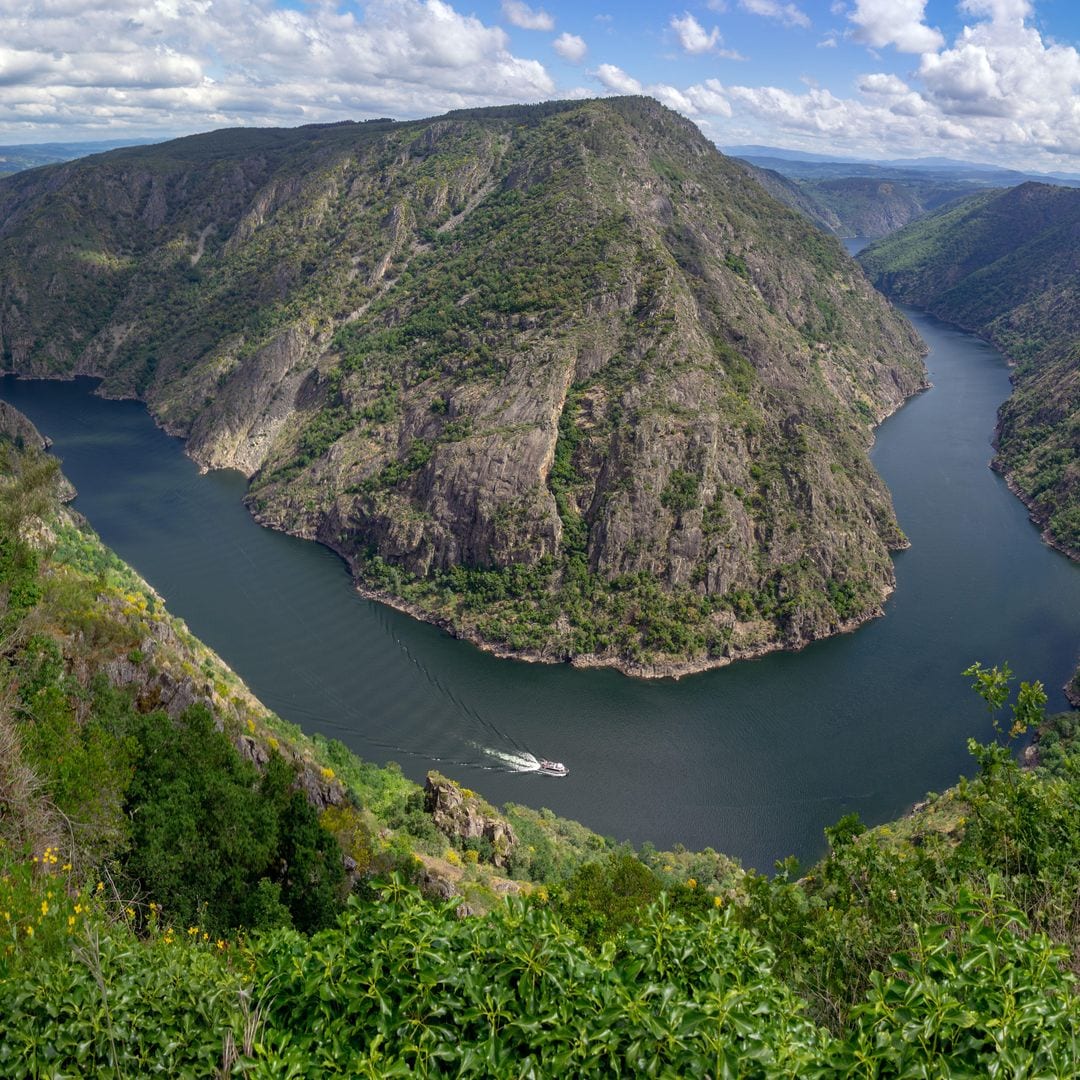 Cañón del río Sil desde el mirador de Vilouxe, Ribeira Sacra, Ourense 