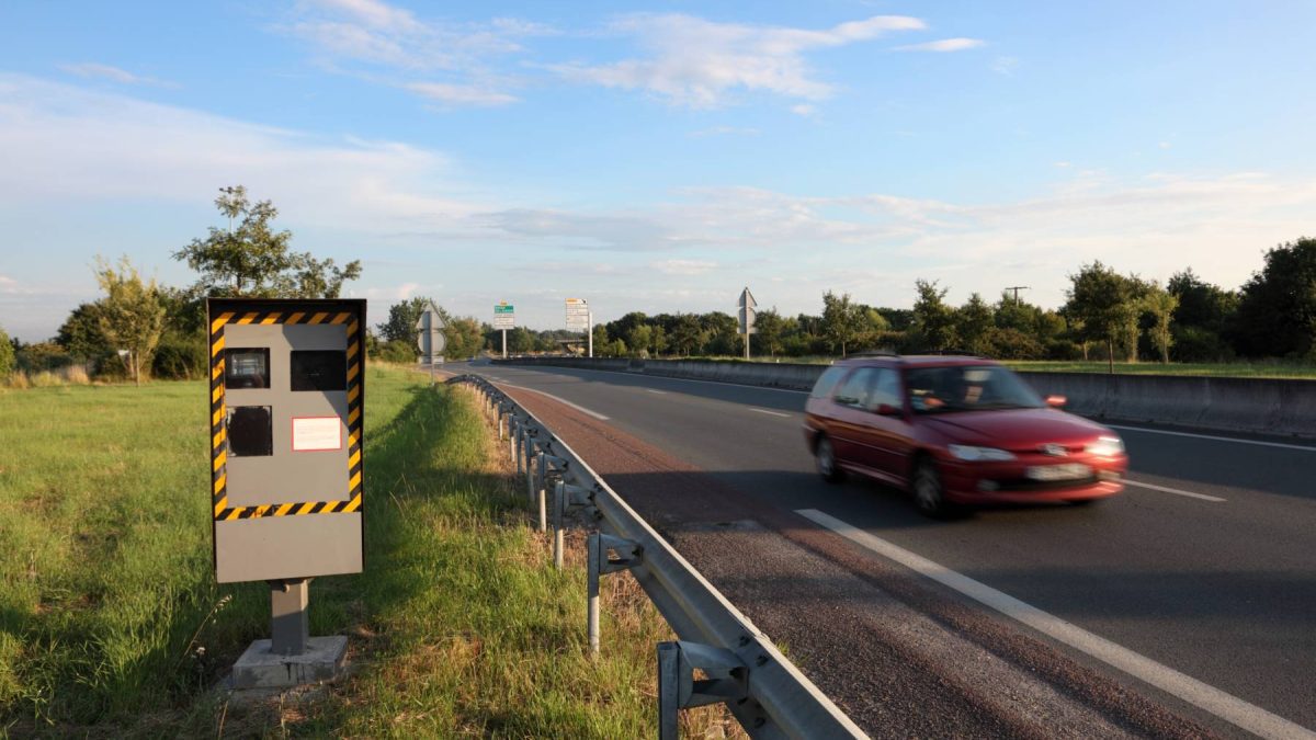 controles fijos, móviles y de tramo de la DGT