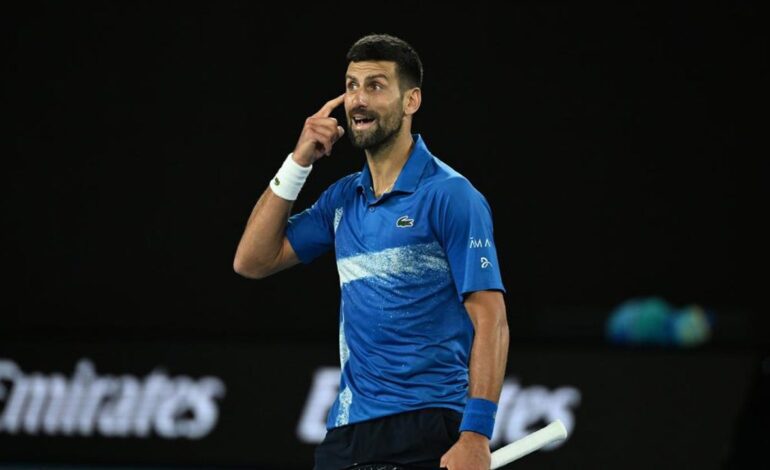 El tremendo enfado de Djokovic en su partido de octavos del Open de Australia: «Es lamentable…»