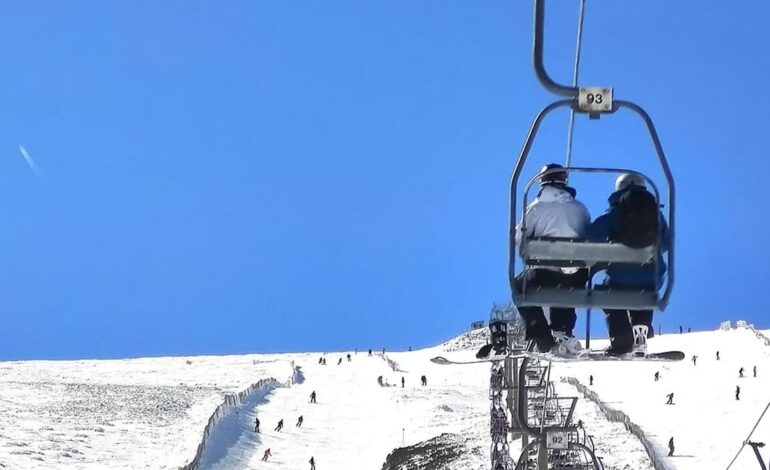 todo lo que necesitas saber para esquiar esta temporada en Valdesquí y Navacerrada