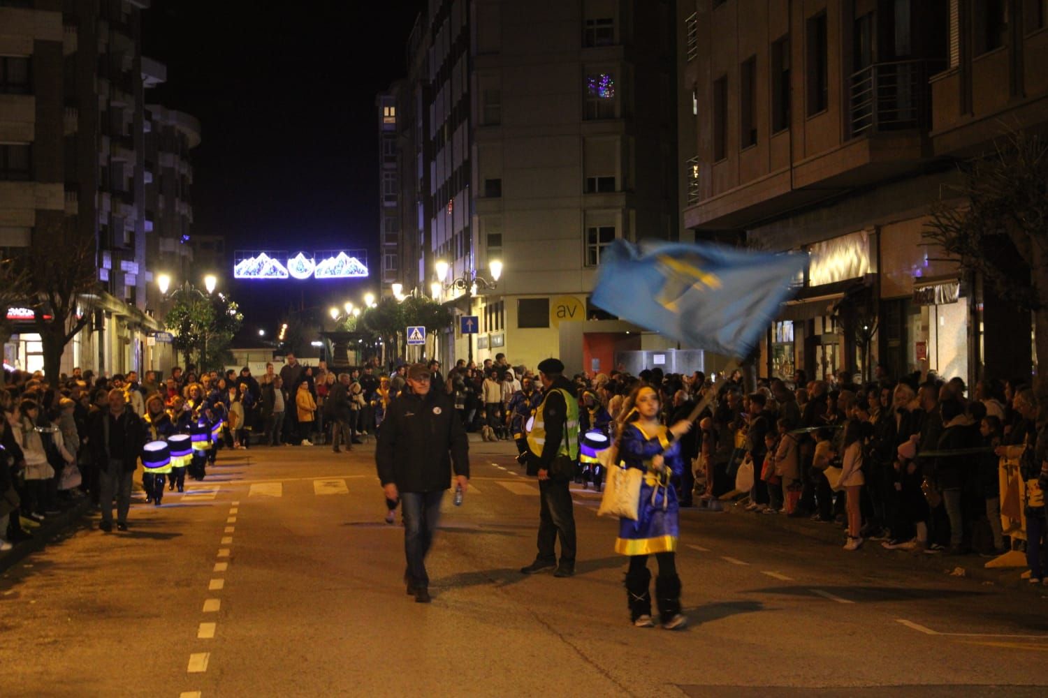 Así fueron las cabalgatas en Mieres y Langreo