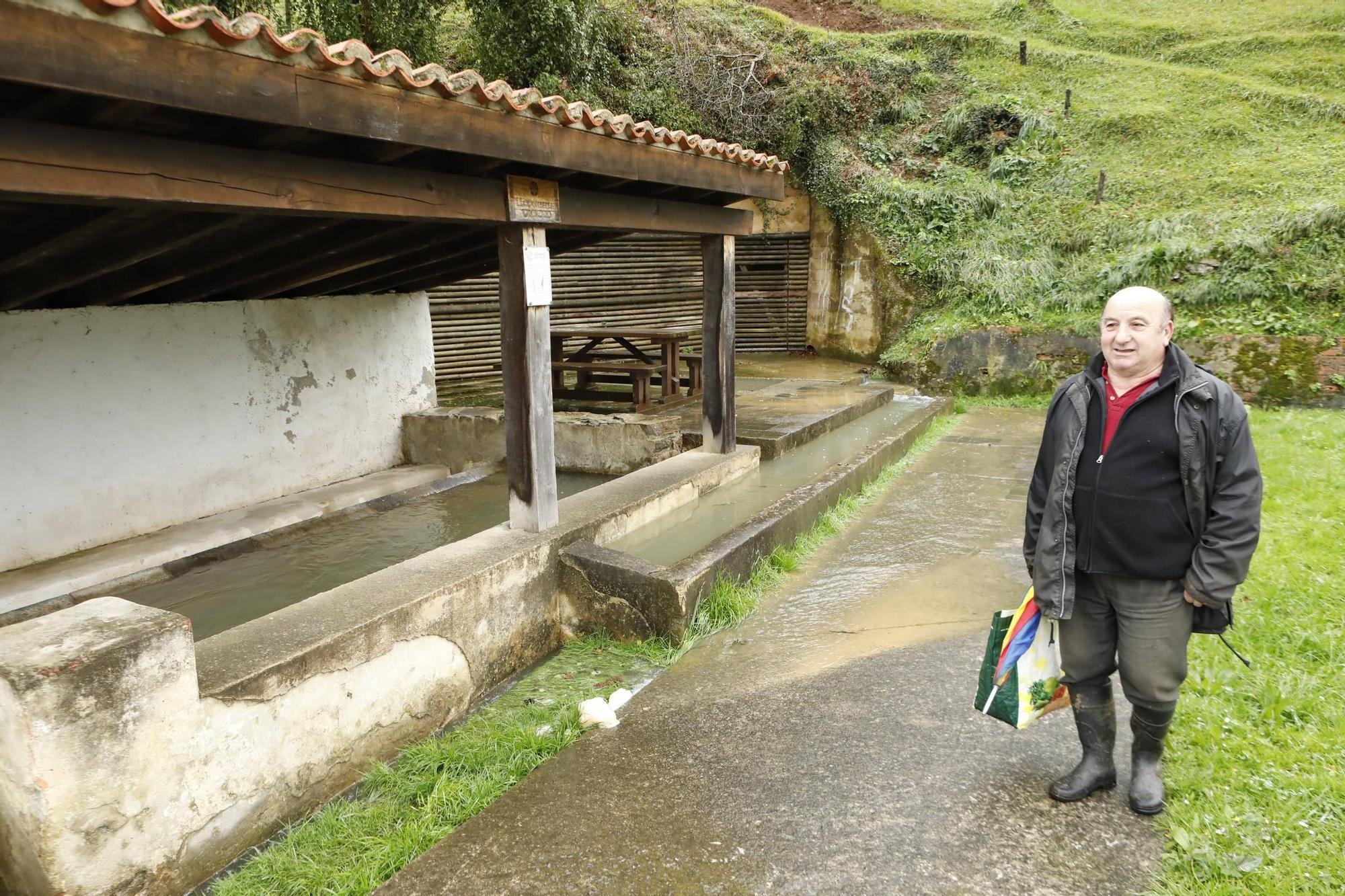 De barrios a parroquias: Santurio