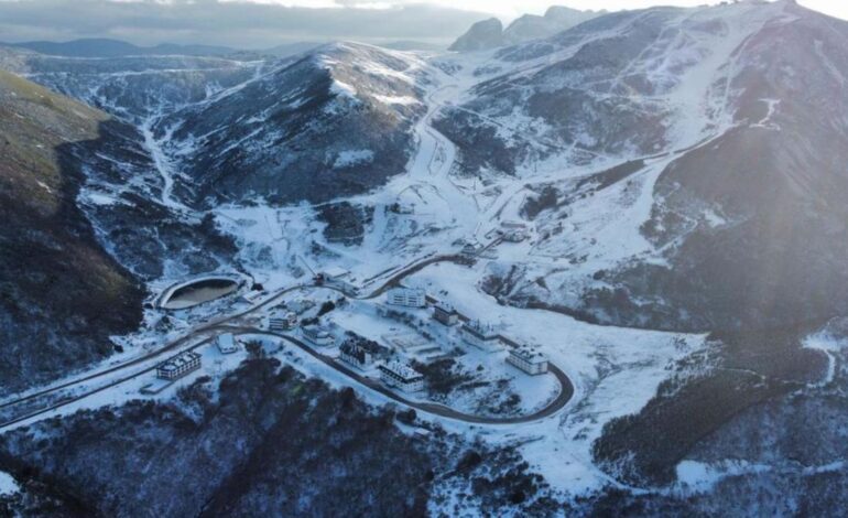 El Brañillín prepara protestas vecinales y amenaza con el juez por la falta de luz