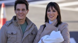 Patricia Pardo y Christian Gálvez presentan a su hijo Luca