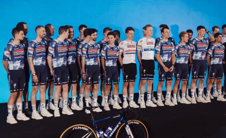 Soudal Quick-Step se presenta ‘sin’ Evenepoel: «Volveré, pido paciencia»