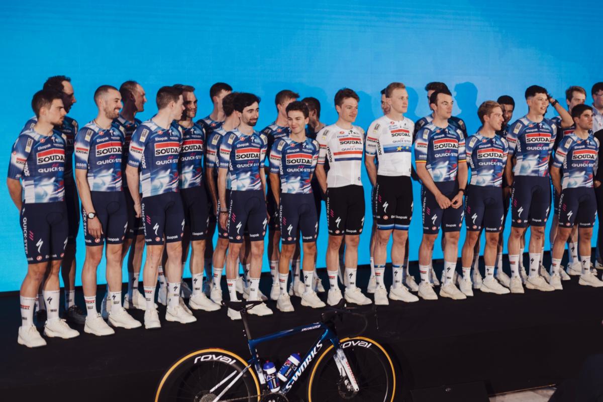 Soudal Quick-Step se presenta ‘sin’ Evenepoel: «Volveré, pido paciencia»