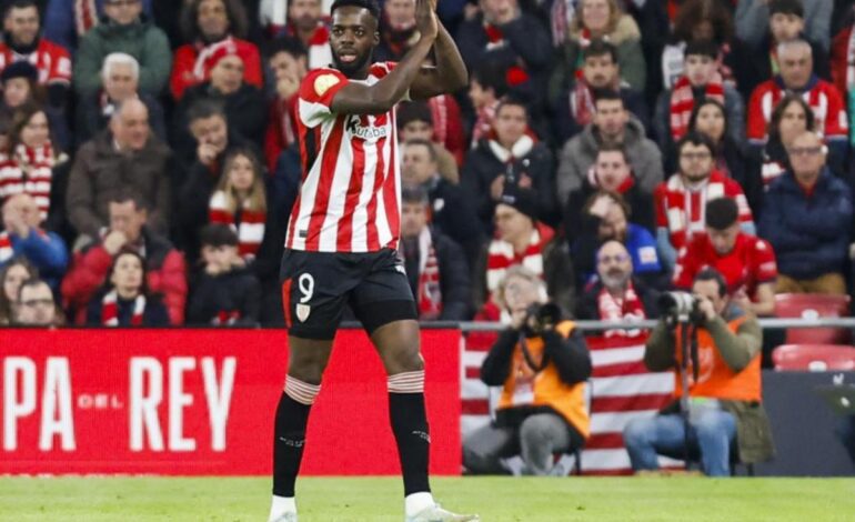 El emotivo gesto de Iñaki Williams en Vigo… con un niño de Vallecas